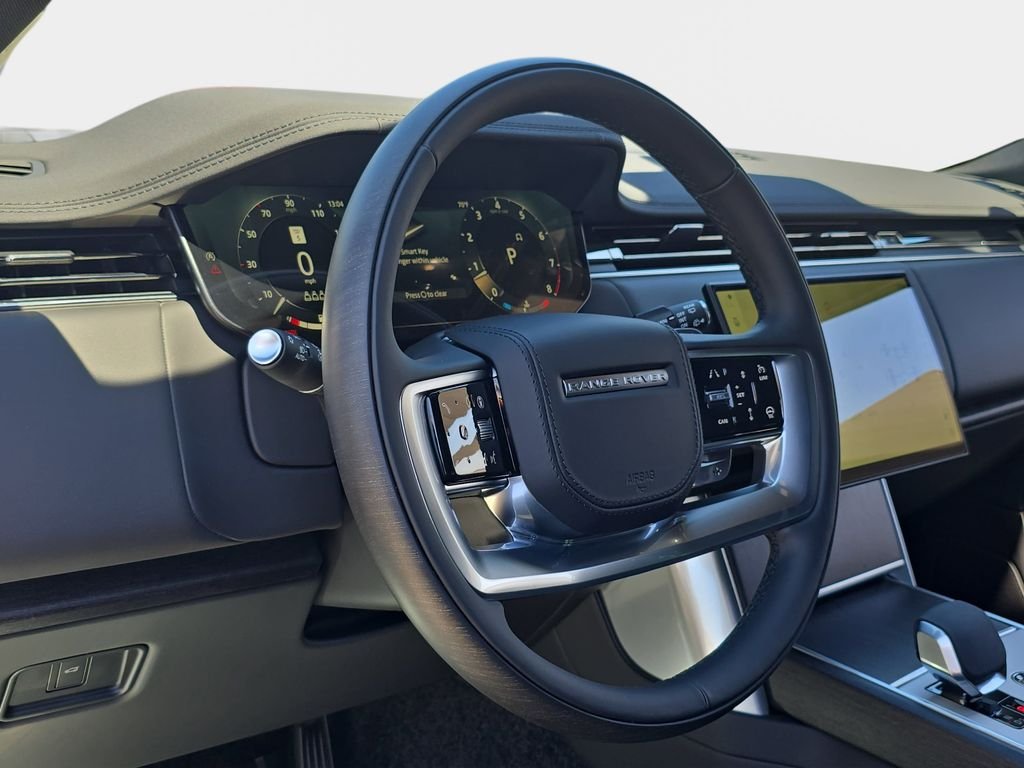 New 2026 Santorini Black Land Rover SE image 17