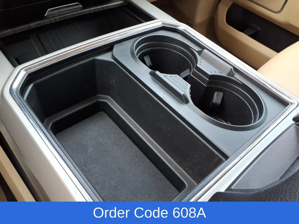 Used 2020 Black Ford LARIAT image 14