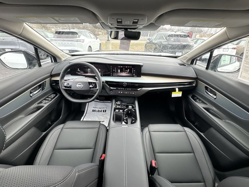 New 2026 White Nissan SL image 21