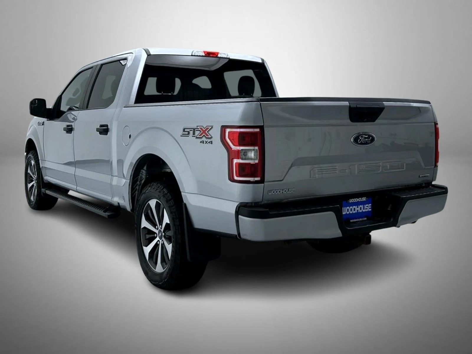 Used 2020 Silver Ford XL image 7