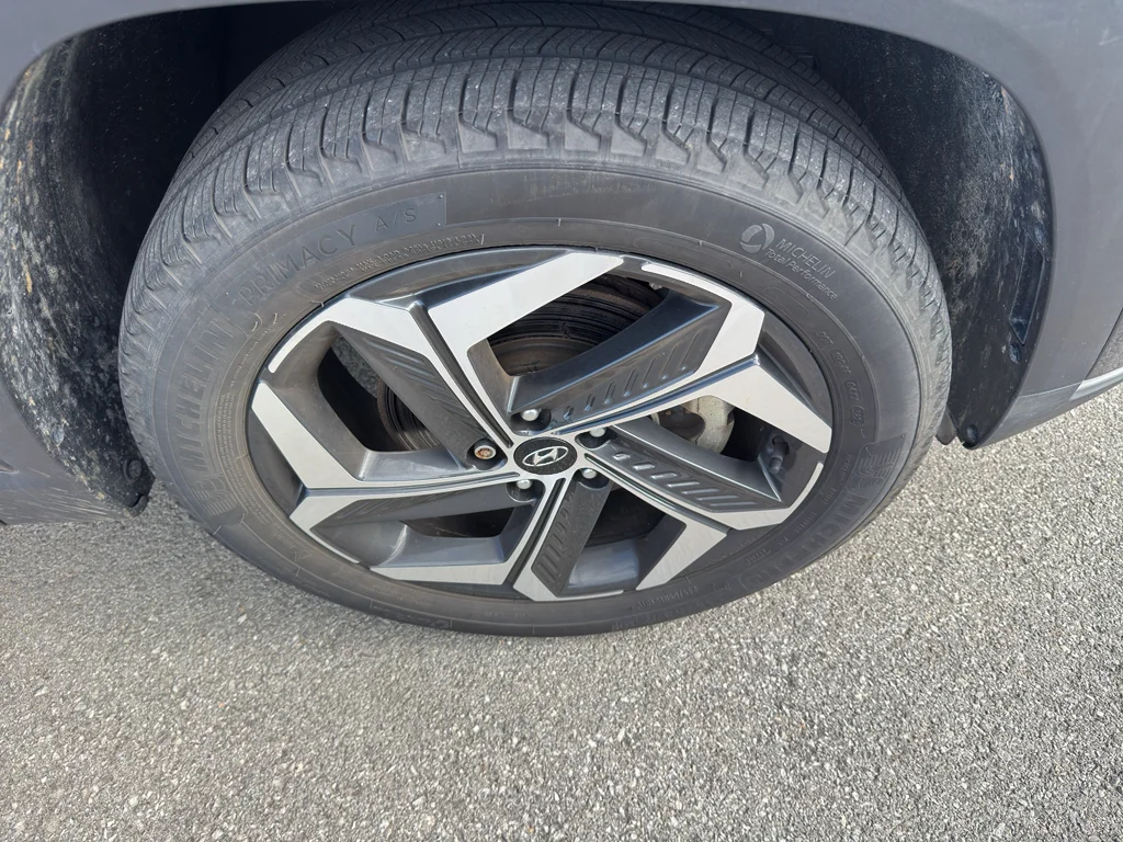 Certified Used 2024 Portofino Gray Hyundai SEL image 3