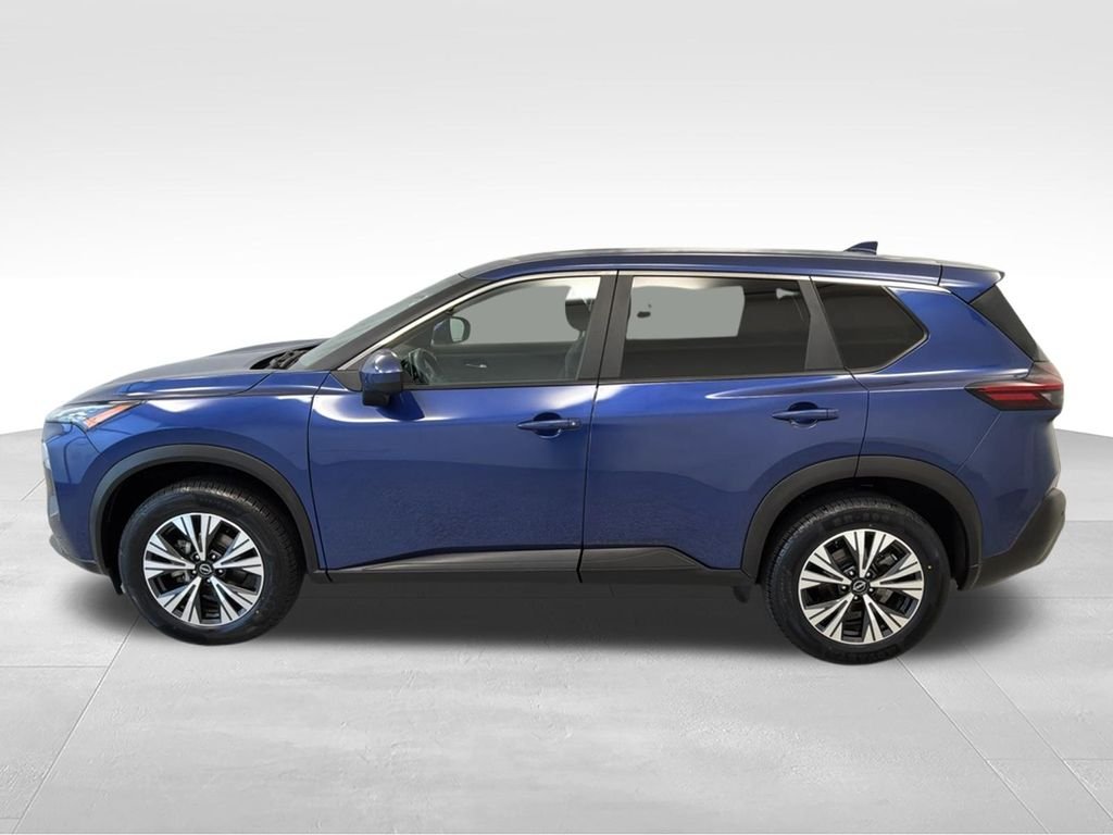 Used 2023 Blue Nissan SV image 5