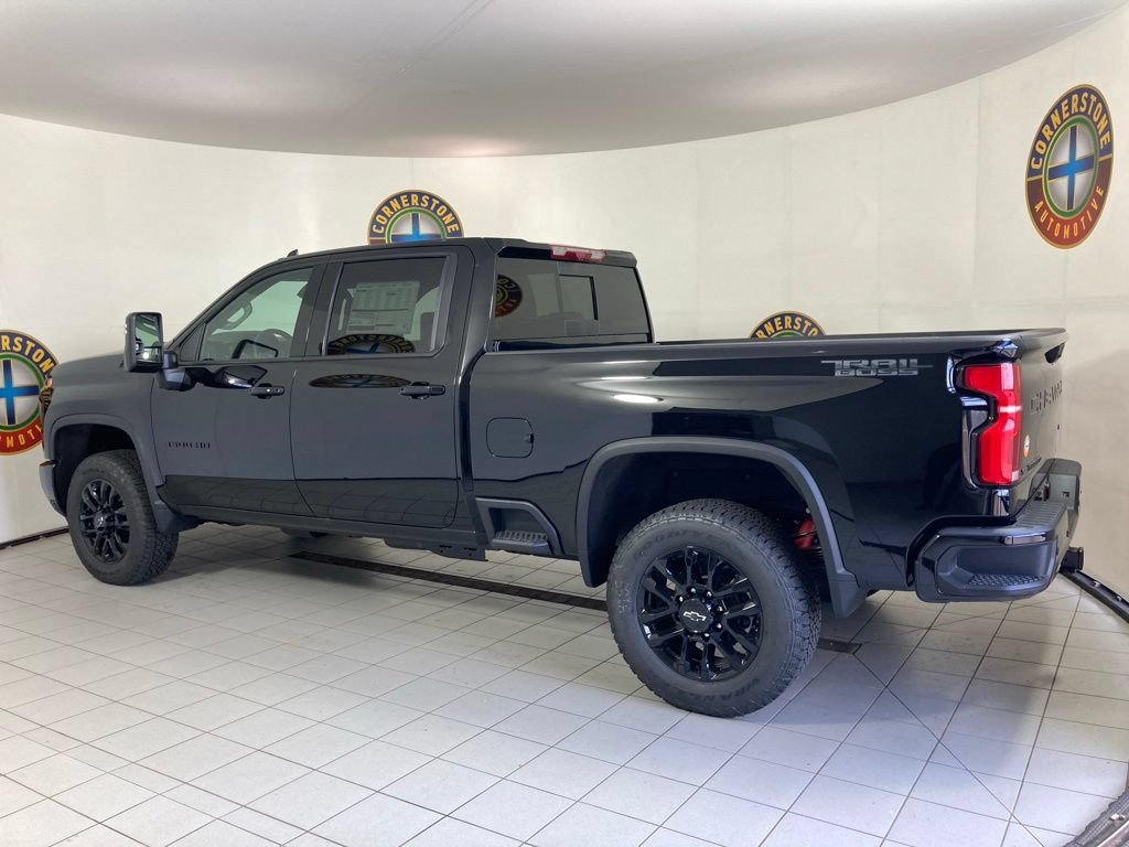 2026 Chevrolet Silverado 3500 HD LTZ - Photo 23
