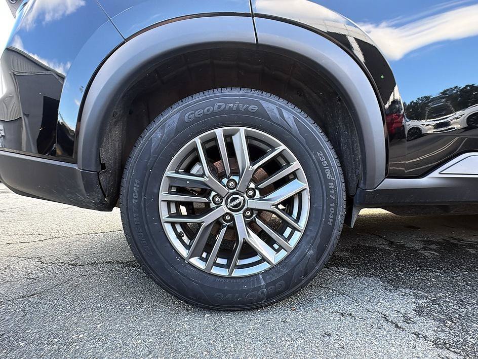 Certified Used 2024 Super Black Nissan S image 11