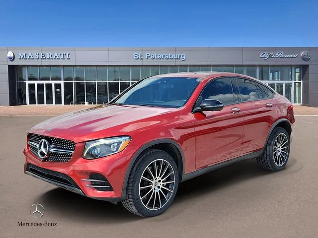 Used 2019  Mercedes-Benz GLC 300 Coupe image 2