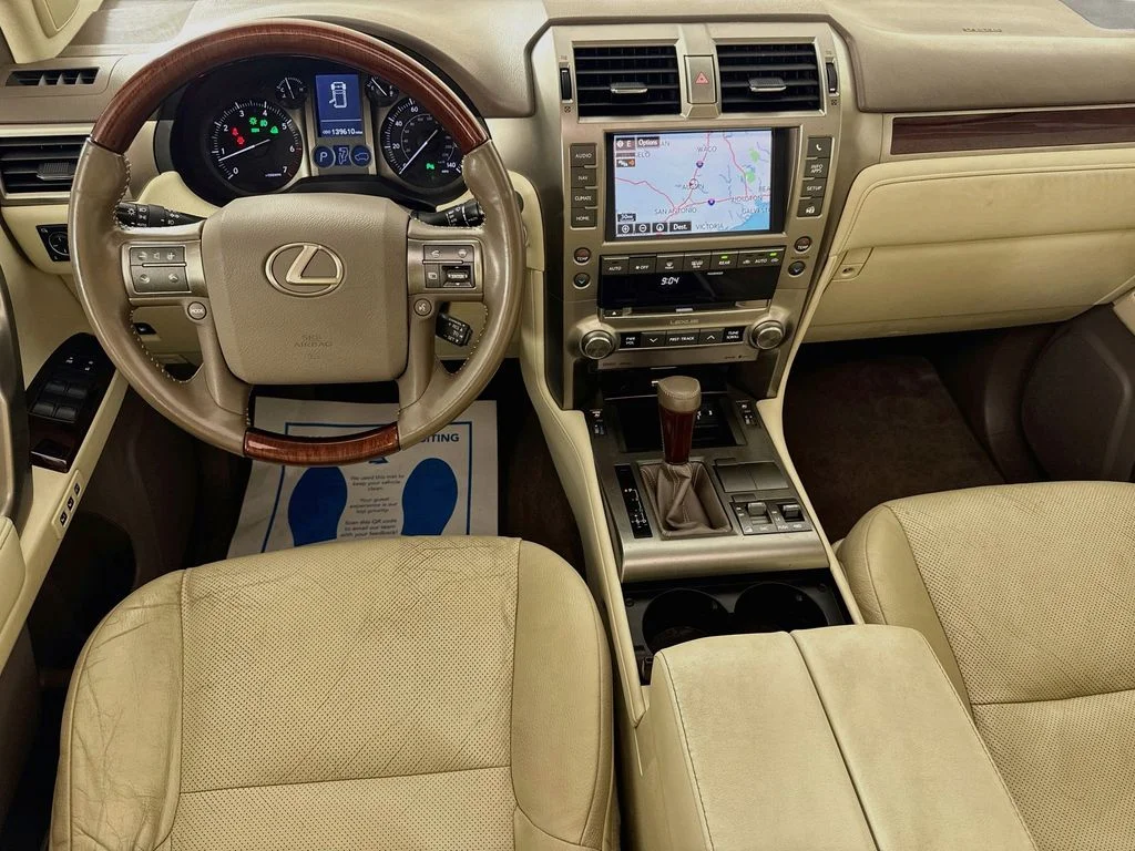Used 2016 Black Onyx Lexus 460 image 30