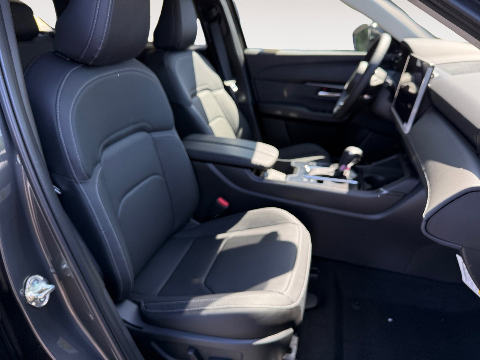 New 2026 Machine Gray Metallic Mazda 2.5 S Premium image 19