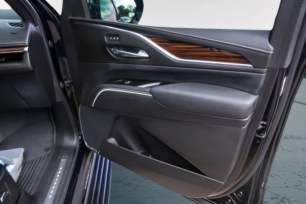 Used 2024 Black Cadillac Premium image 35