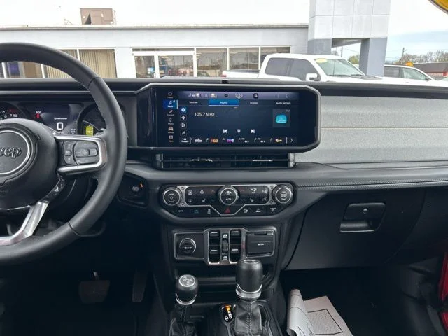 2025 Jeep Wrangler 4xe Sahara 4XE - Photo 28