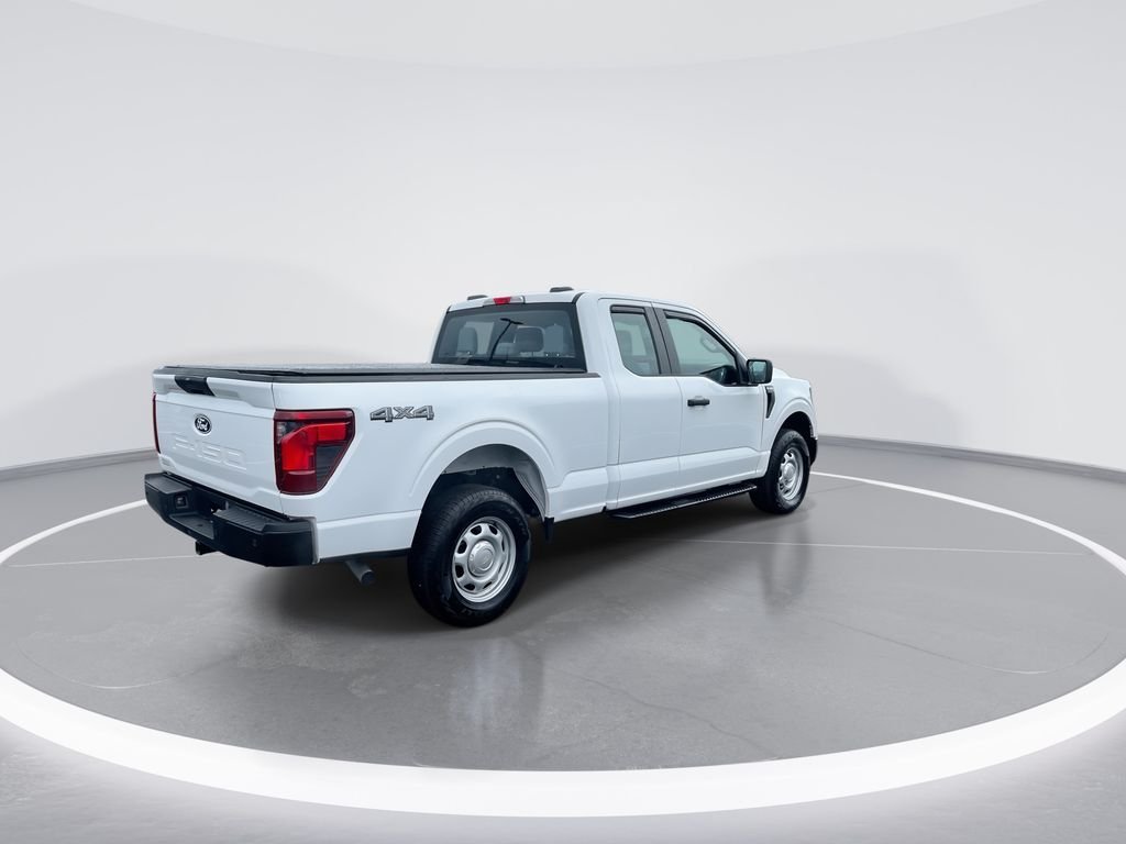 Used 2024 White Ford XL image 8