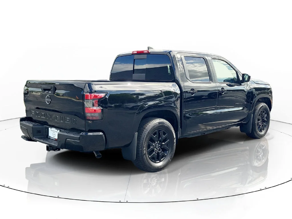 New 2027 Black Nissan SV image 7