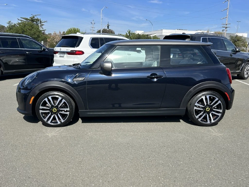 Certified 2024 MINI Hardtop 2 Door SE with VIN WMW13DJ02R2V02640 for sale in Corte Madera, CA