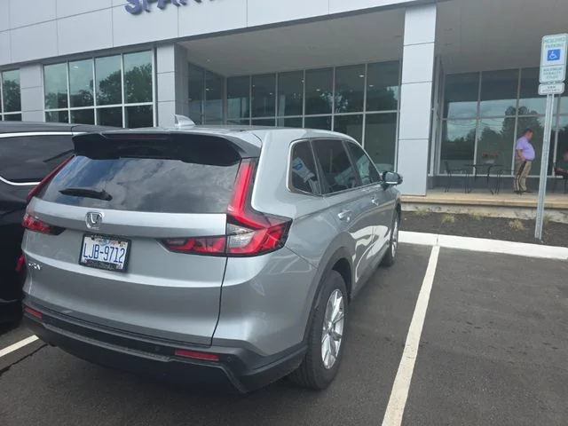 Used 2025 Solar Silver Metallic Honda EX-L image 4