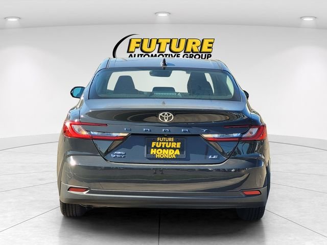 Used 2025  Toyota LE image 8