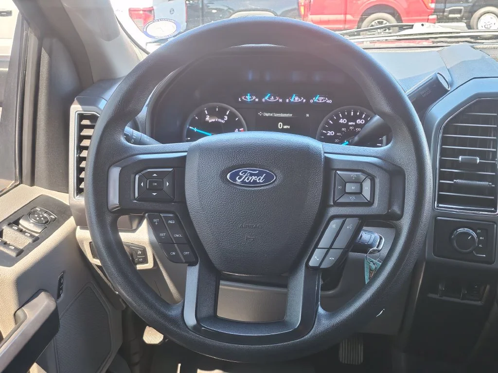 Certified Used 2020 Black Ford XLT image 6