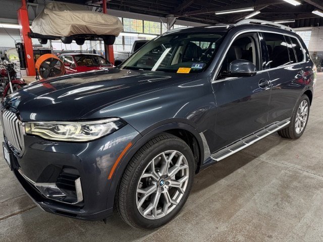 2019 BMW X7 40i