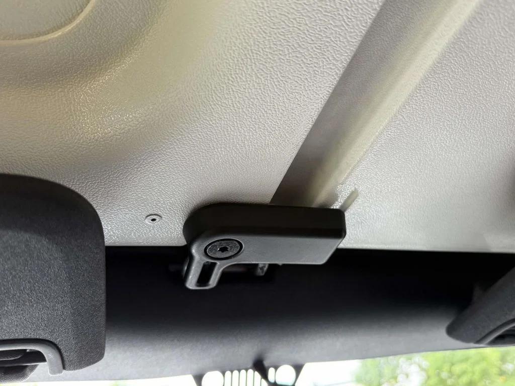 Used 2016 Silver Jeep Unlimited Rubicon image 31