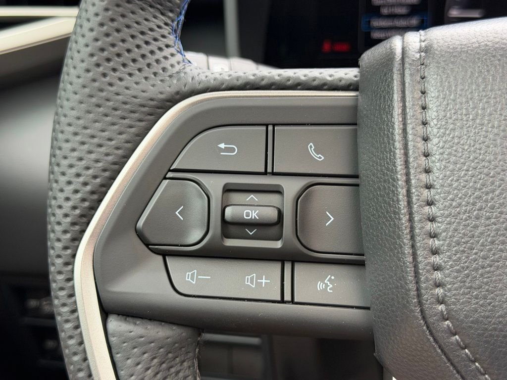 2026 Toyota Tundra Platinum - Photo 32