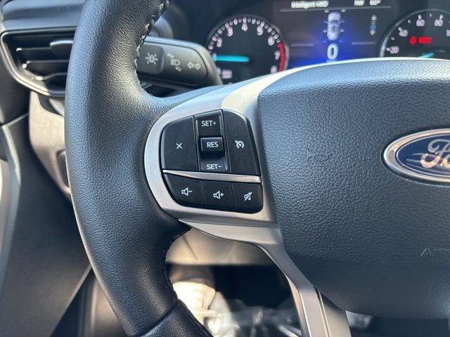 Used 2024 Black Ford XLT image 19