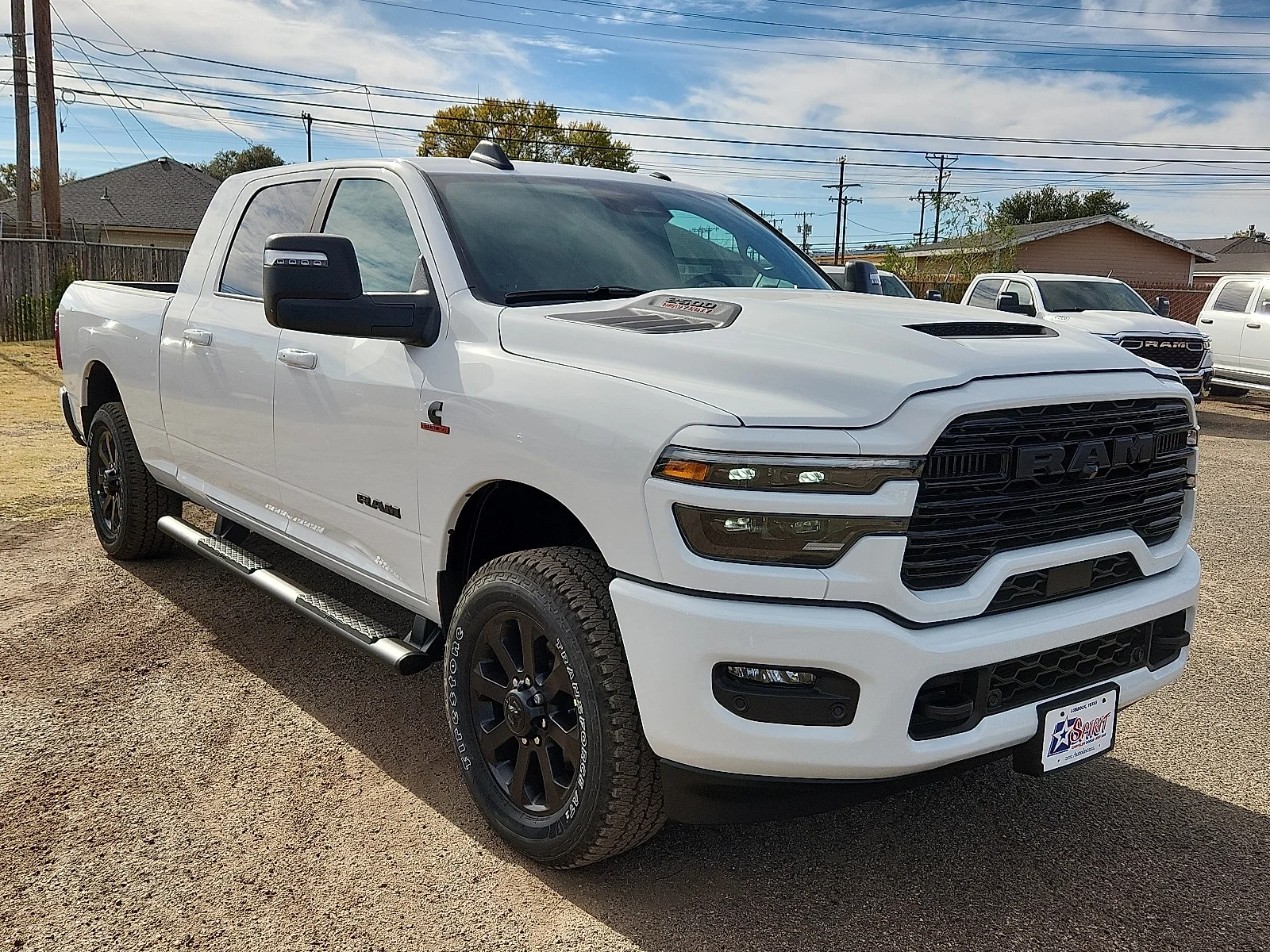 New 2026 PW7 Bright Whit Ram LARAMIE MEGA CAB 4X4 6