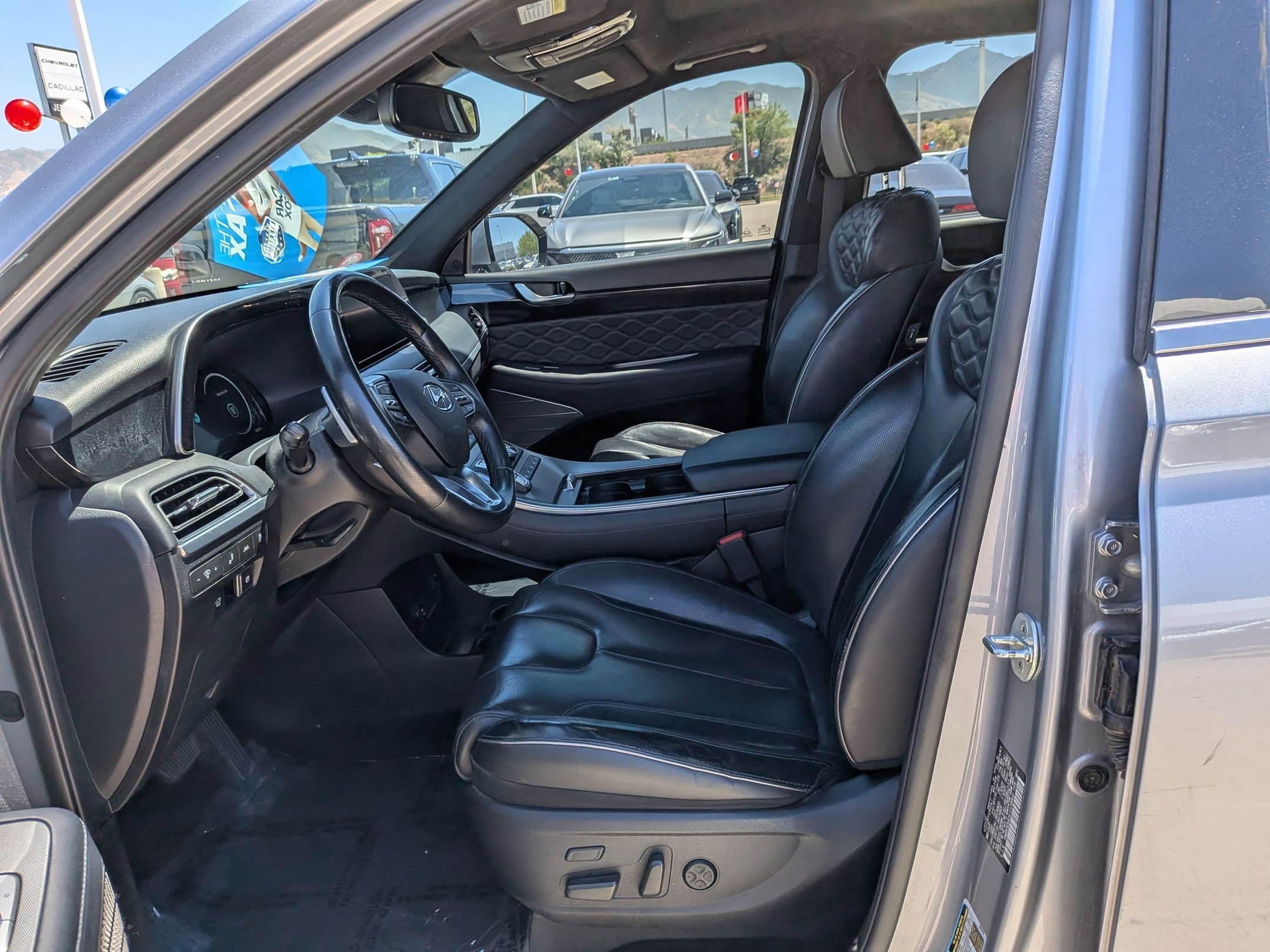 Used 2020 Lagoon Silver Hyundai Limited image 25