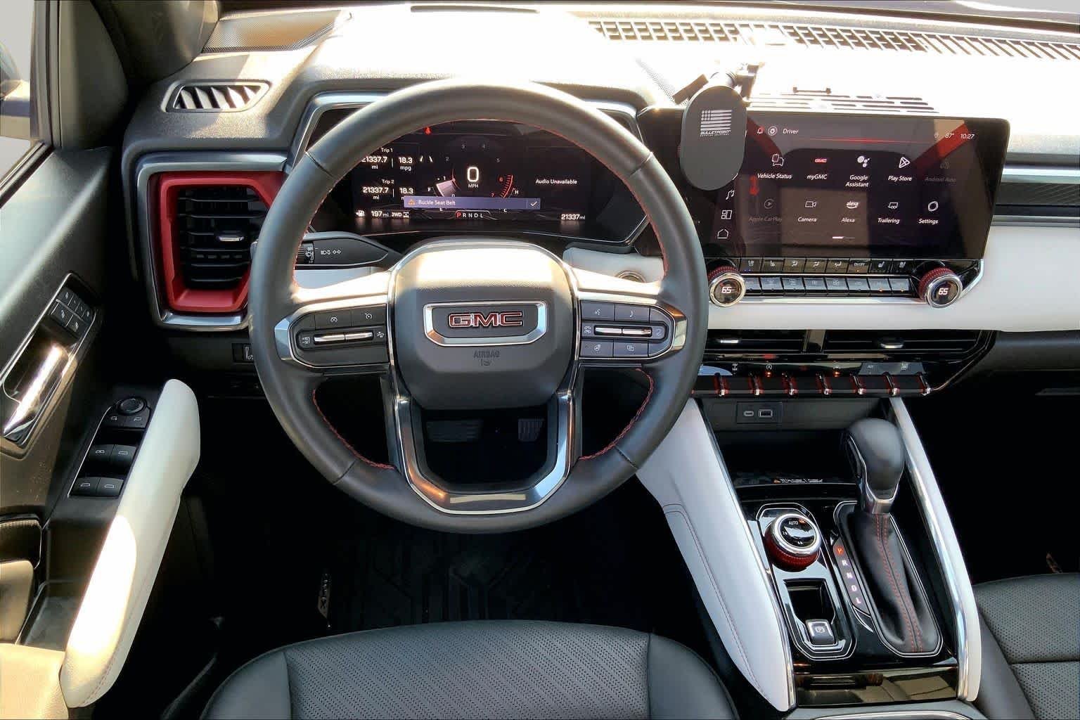 Used 2024 Summit White GMC 4WD AT4X image 6