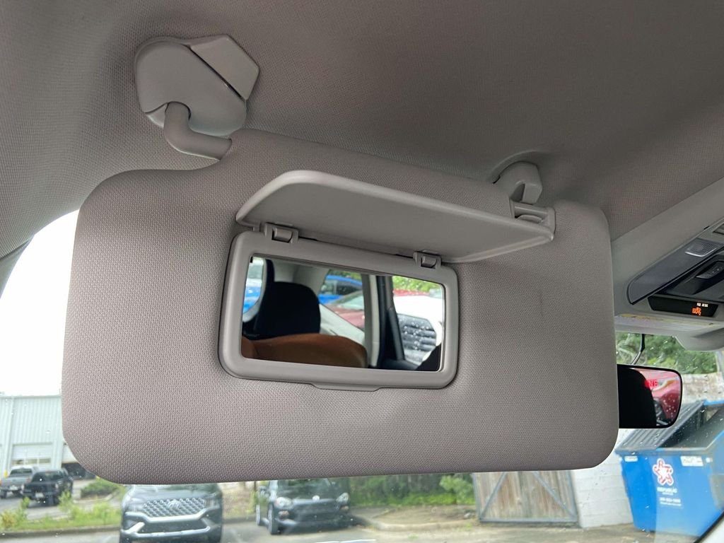 Used 2019 Gray Subaru Base image 31