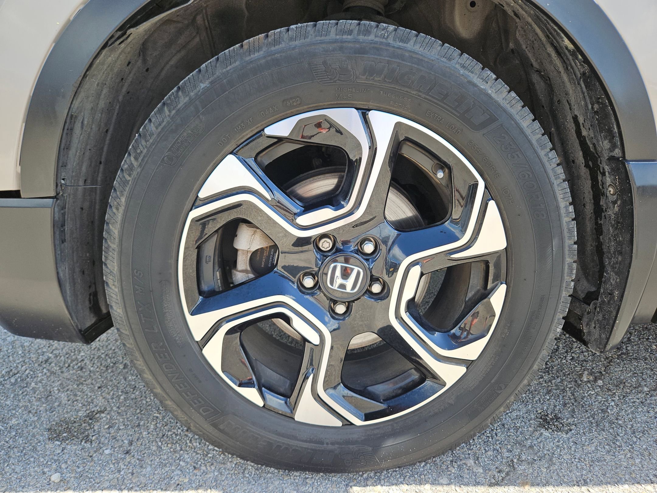 Used 2017 Beige Honda Touring image 31