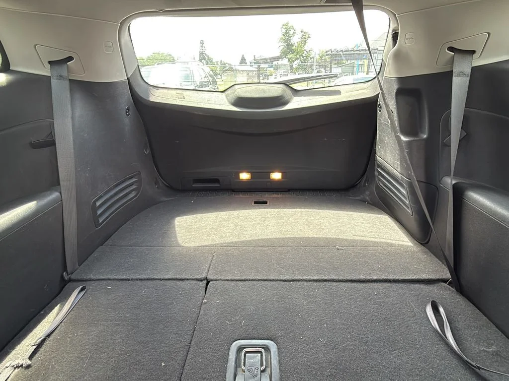 2011 Chevrolet Traverse LTZ - Photo 27