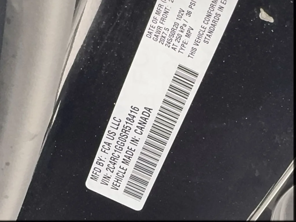 Used 2025 Black Chrysler Limited image 50