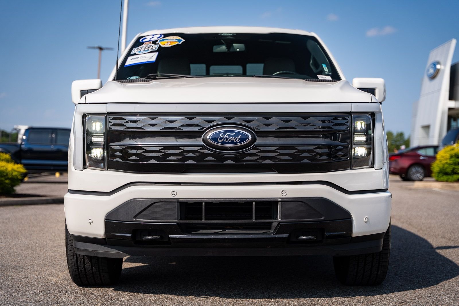 Certified Used 2022 White Ford Platinum image 2