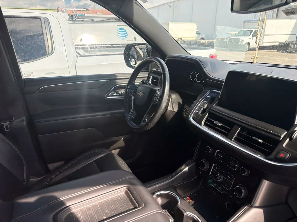 Used 2021 Gray Chevrolet LT image 9