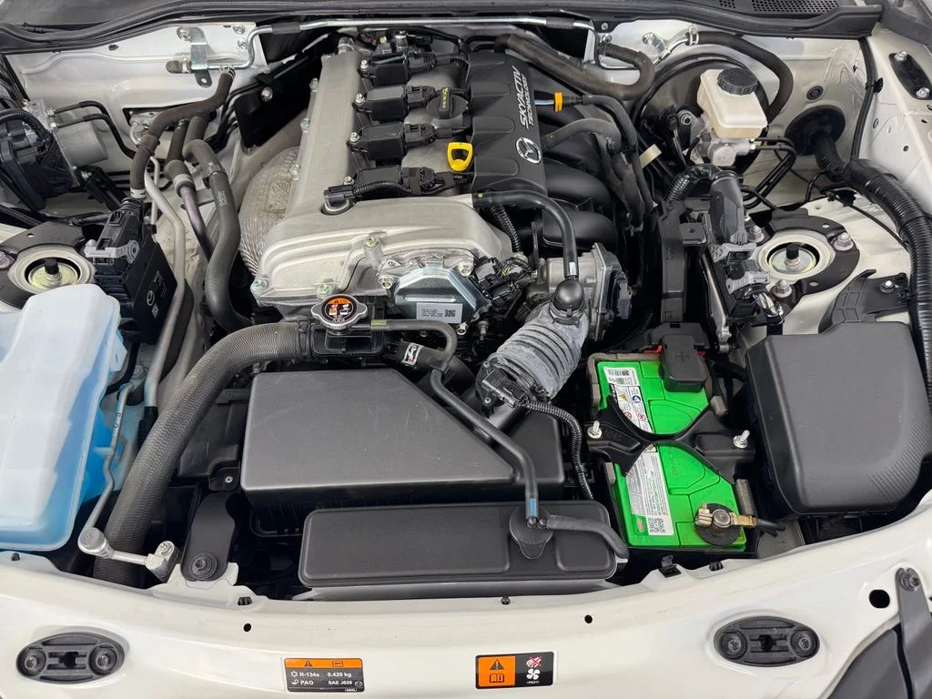 Used 2017 White Mazda Grand Touring image 30