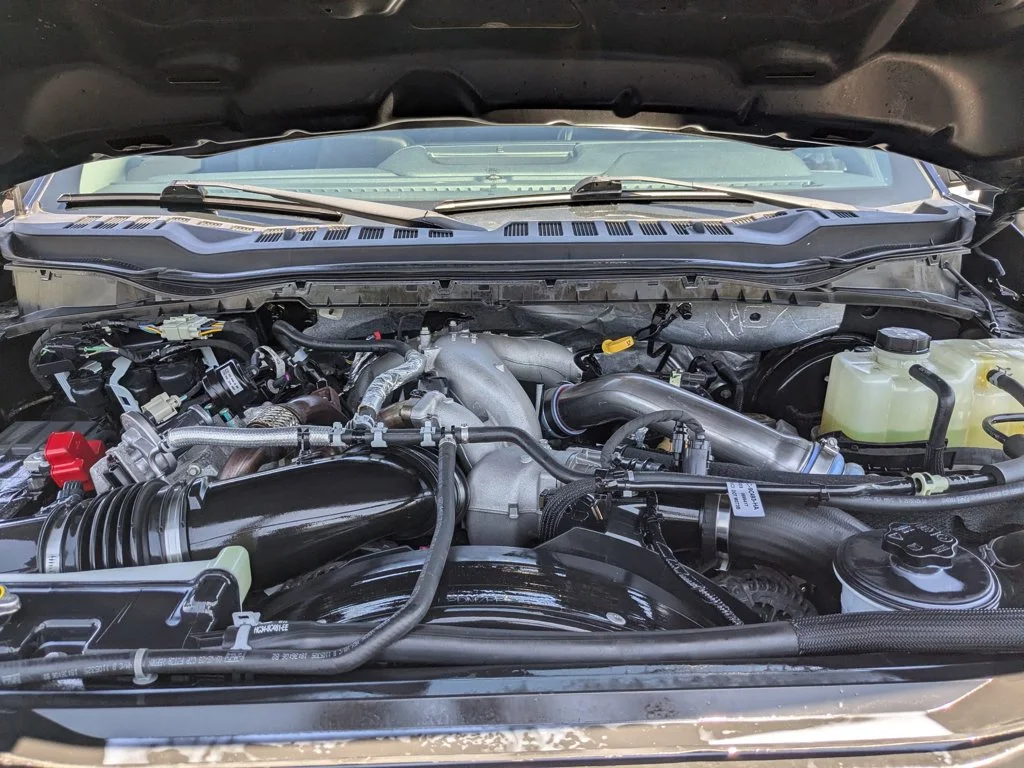 Used 2023  Ford LARIAT image 32