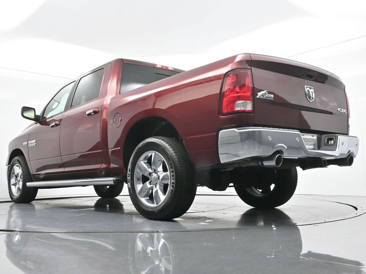 Used 2017 Delmonico Red Pearlcoat Ram Big Horn image 47