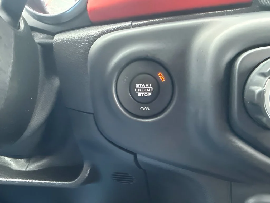 Used 2019 Red Jeep Unlimited Rubicon image 19