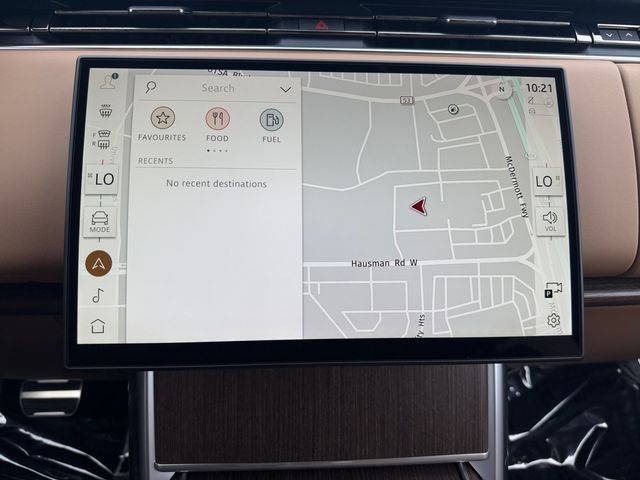 New 2026 Fuji White Land Rover SE image 20
