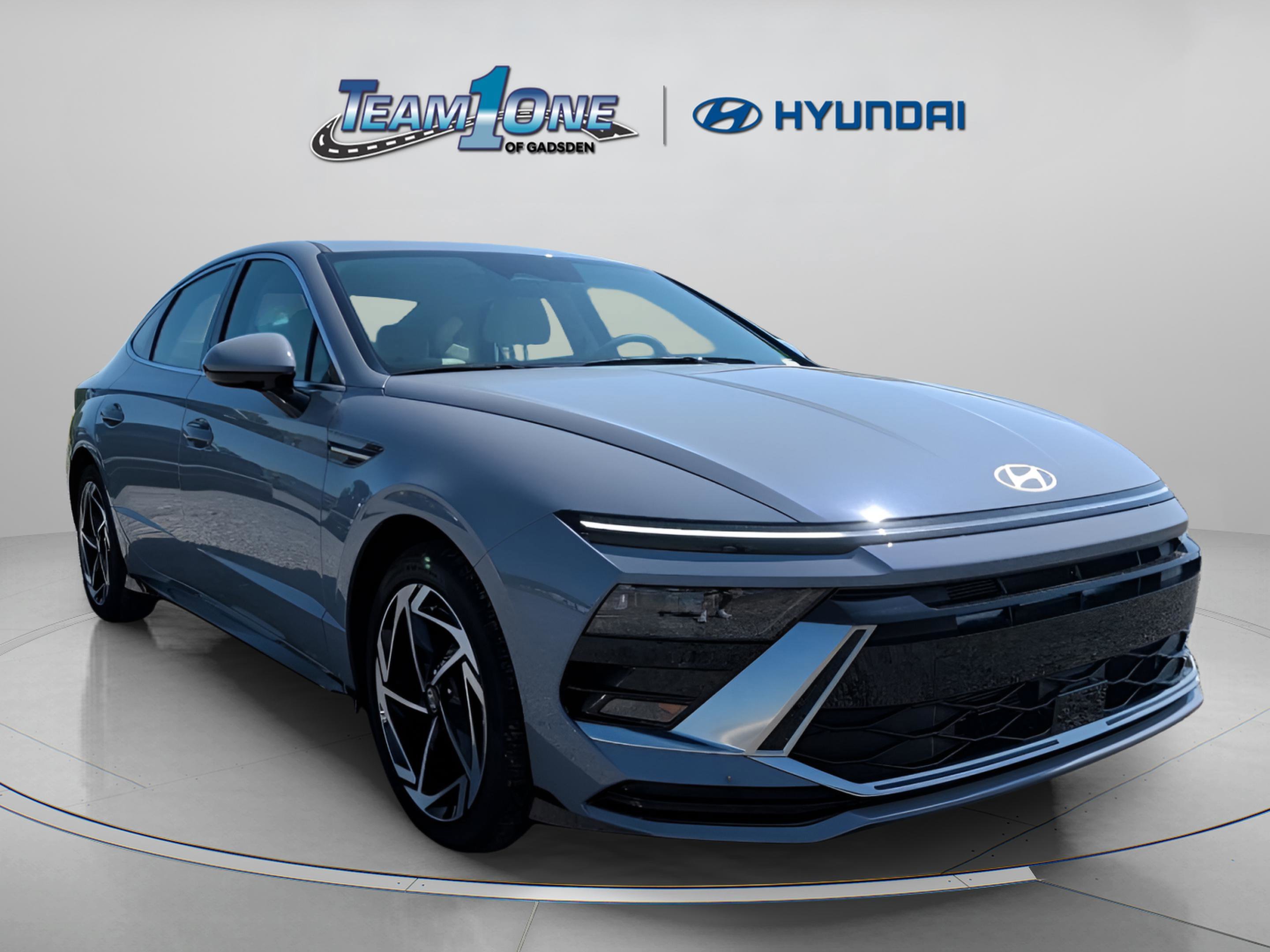 2026 Hyundai Sonata SEL AWD's photo