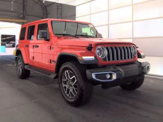 Used 2025 Jeep Wrangler 4-Door Sahara with VIN 1C4PJXEN0SW648625 for sale in Kansas City