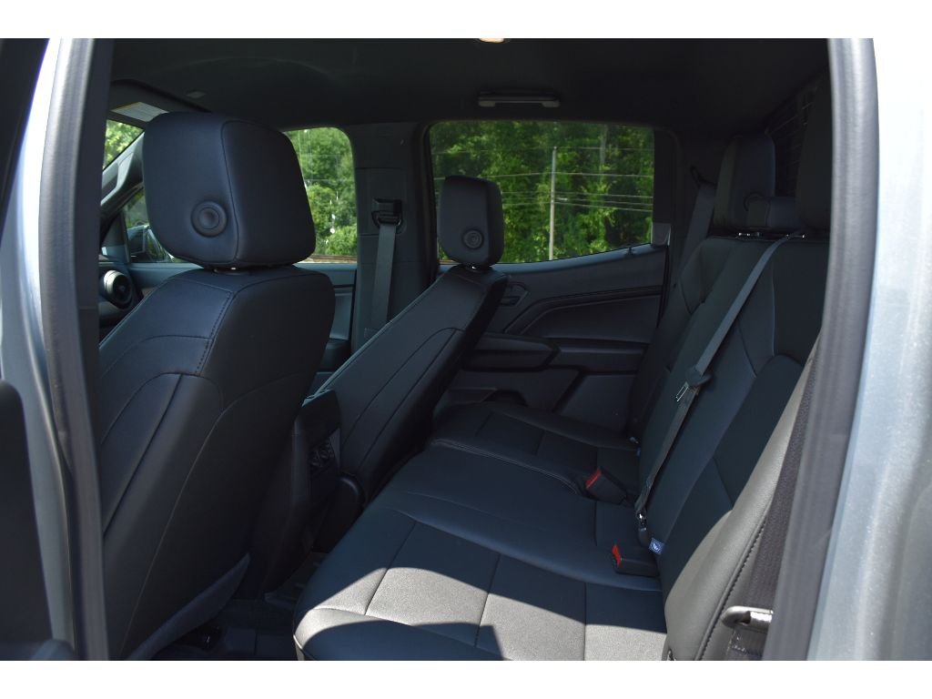 2025 Chevrolet Colorado Trail Boss - Photo 13