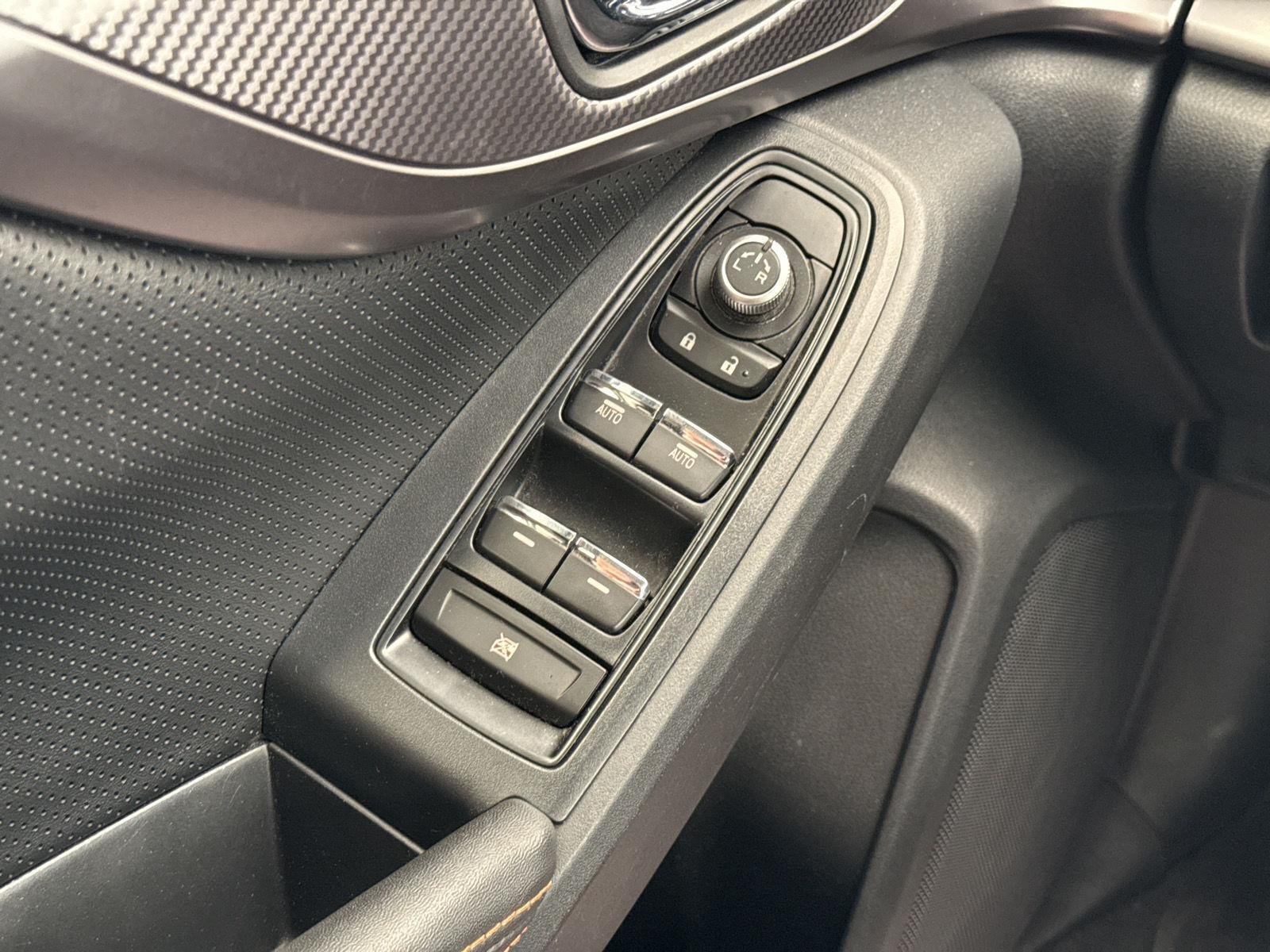 Used 2021 Magnetite Gray Metallic Subaru Limited image 17