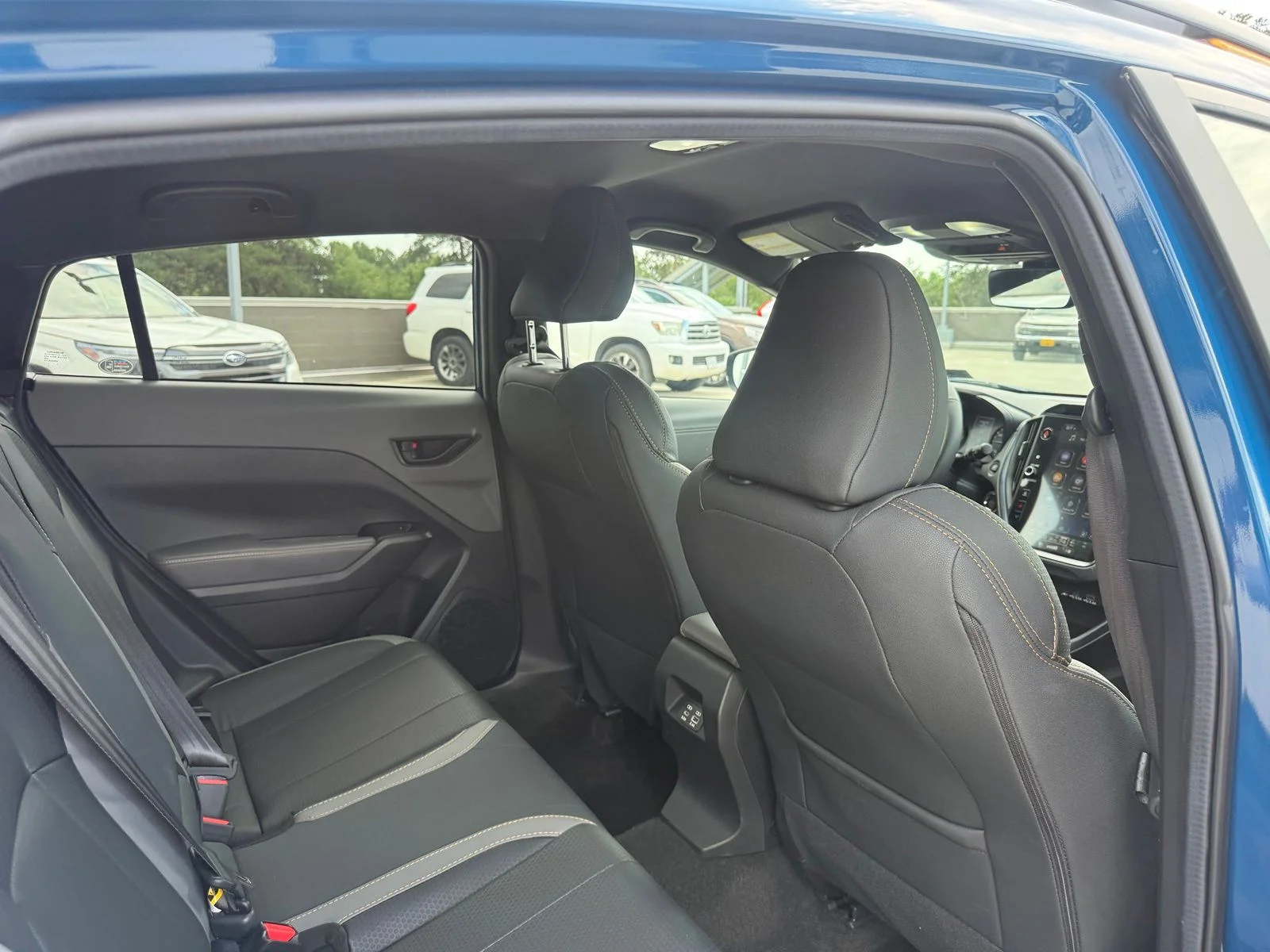Used 2025 Blue Subaru Wilderness image 13