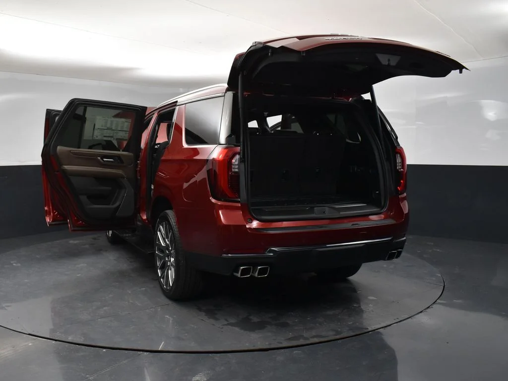 Used 2025 Volcanic Red GMC Denali Ultimate image 47