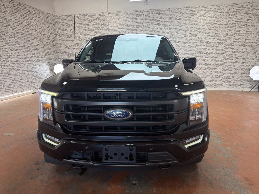 Used 2022 Agate Black Metallic Ford Lariat image 2