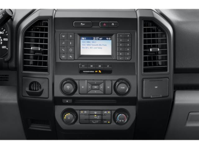 Used 2020  Ford  image 10