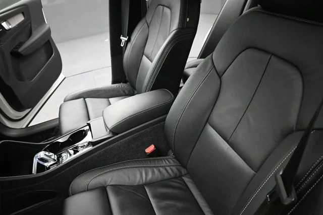 Used 2023  Volvo Ultimate image 14