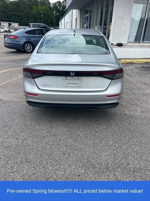 Used 2024 Silver Honda EX image 6