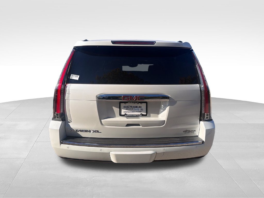 Used 2016 White GMC Denali image 4