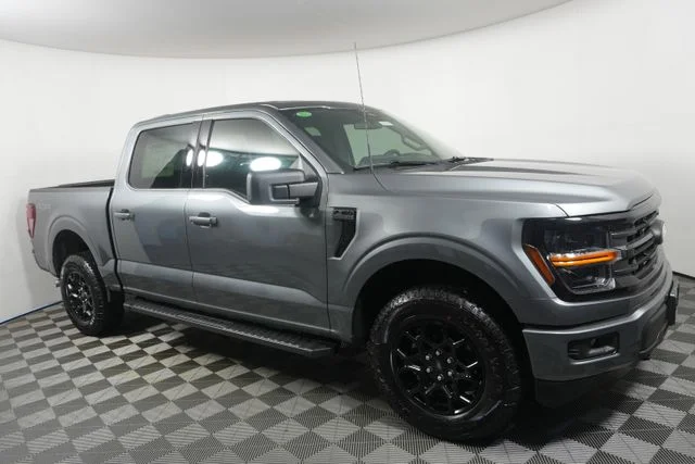 New 2026 Carbonized Gray Metallic Ford XLT image 1