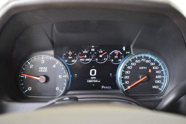 Used 2018 White GMC Denali image 27